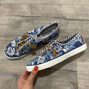 Sperry Top Sider Boat Shoes